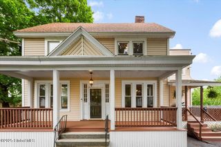 69 1/2 Saratoga Avenue, Waterford, NY 12188
