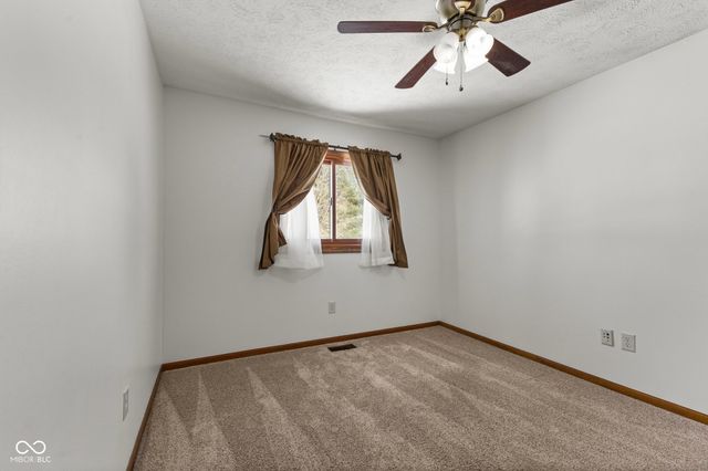 7624 Quail Ridge N, Plainfield, IN 46168