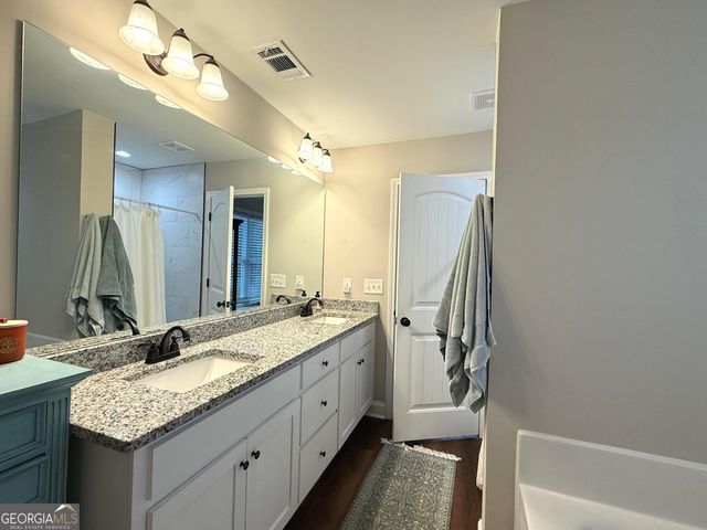 712 Scott Mill Road, Hartwell, GA 30643