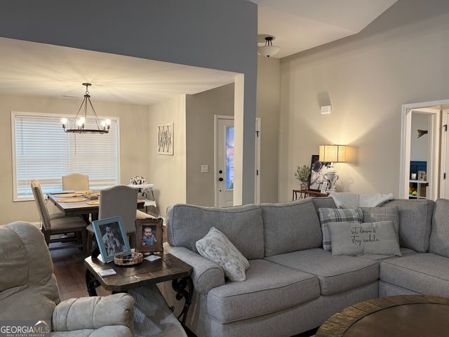 712 Scott Mill Road, Hartwell, GA 30643