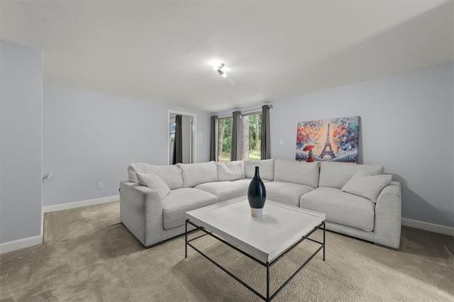 399 Emmett Street, Riverdale, GA 30274