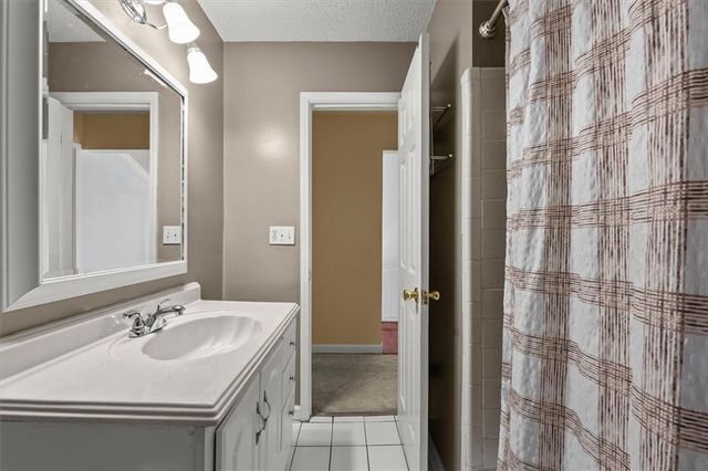 399 Emmett Street, Riverdale, GA 30274