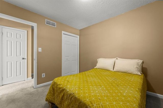 399 Emmett Street, Riverdale, GA 30274