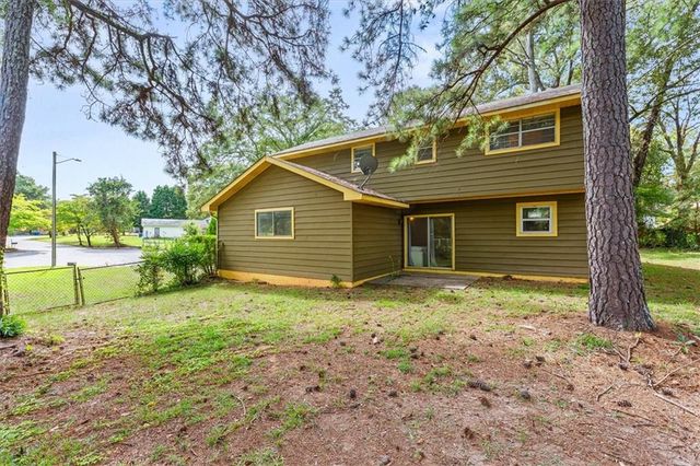 399 Emmett Street, Riverdale, GA 30274