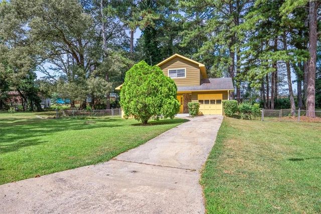 399 Emmett Street, Riverdale, GA 30274