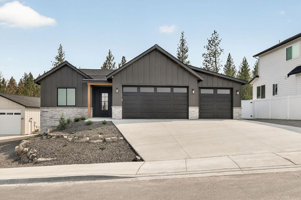 6944 E Beverly Ave, Spokane Valley, WA 99212 photo 1