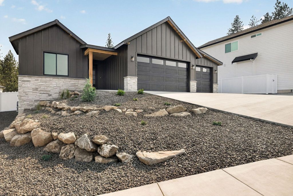 6944 E Beverly Ave, Spokane Valley, WA 99212 photo 2