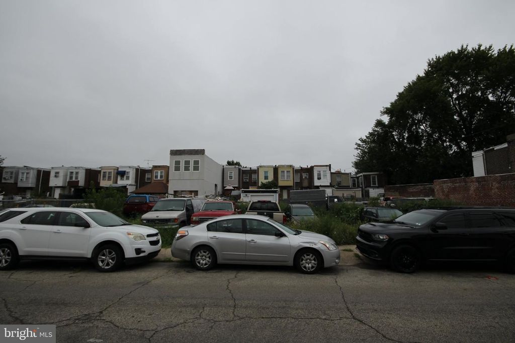 727 E ATLANTIC ST, Philadelphia, PA 19134