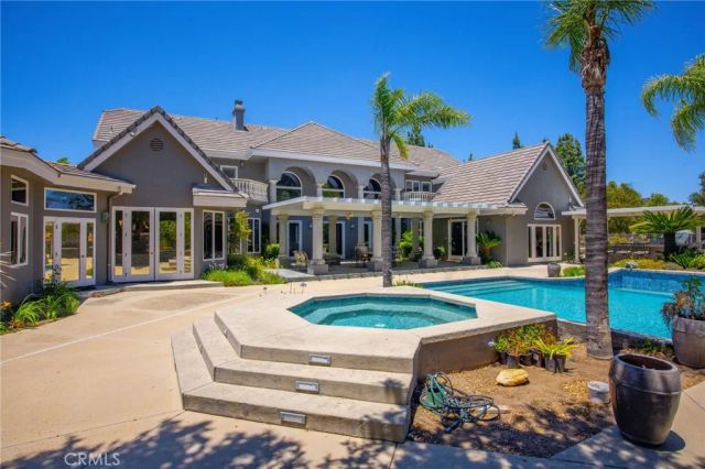 37954 Calle De Lobo, Murrieta, CA 92562
