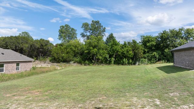 2123 Christine Drive, Granbury, TX 76048