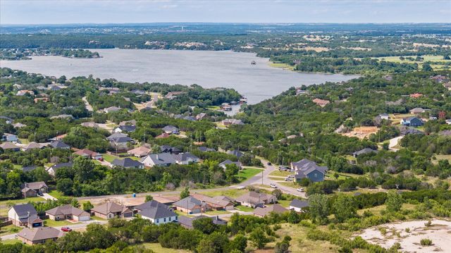 2123 Christine Drive, Granbury, TX 76048