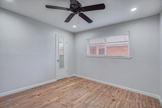 1818 Locksford Street, Houston, TX 77008