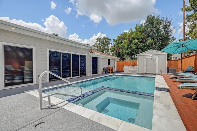 1818 Locksford Street, Houston, TX 77008