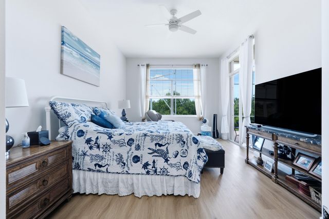 9857 VIA GRANDE W, Wellington, FL 33411