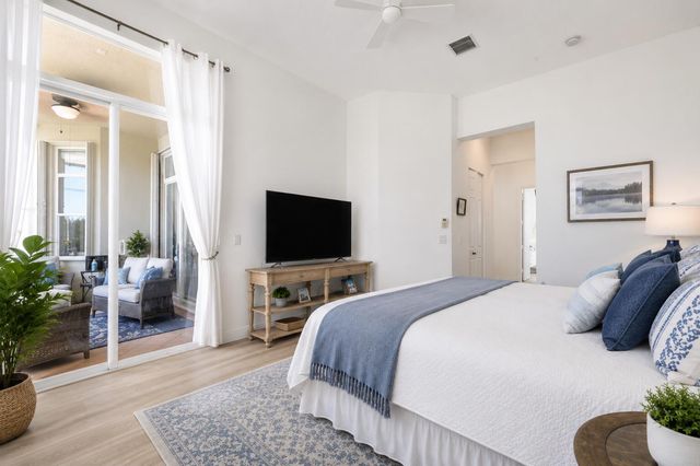 9857 VIA GRANDE W, Wellington, FL 33411