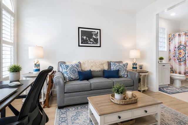 9857 VIA GRANDE W, Wellington, FL 33411