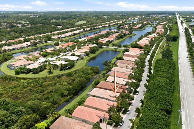 9857 VIA GRANDE W, Wellington, FL 33411