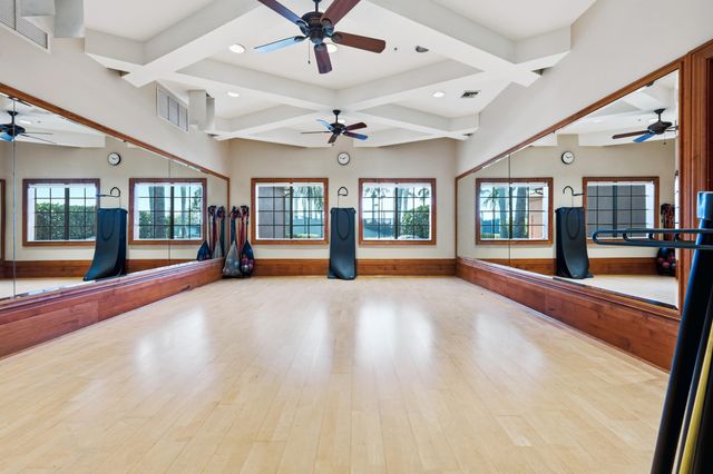 9857 VIA GRANDE W, Wellington, FL 33411