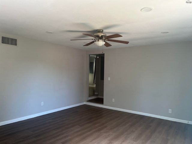 1948 HINES BOULEVARD, Wichita Falls, TX 76301