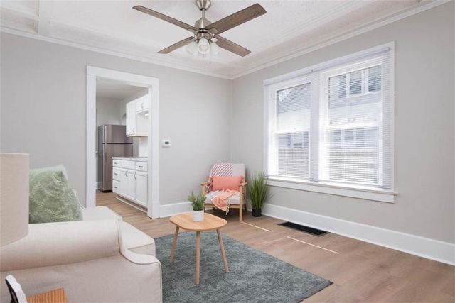 10126 Golf Avenue, Independence, MO 64053