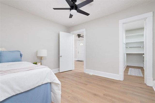 10126 Golf Avenue, Independence, MO 64053