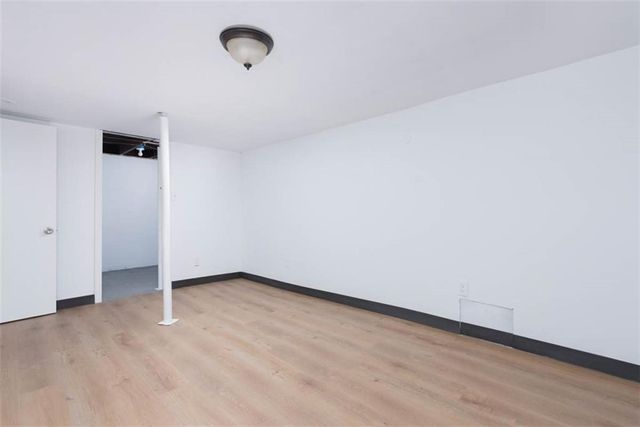 10126 Golf Avenue, Independence, MO 64053