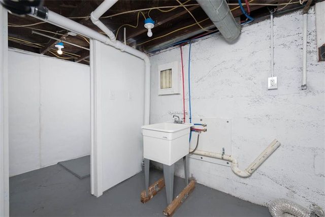 10126 Golf Avenue, Independence, MO 64053