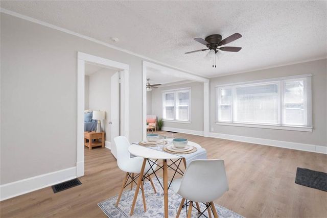 10126 Golf Avenue, Independence, MO 64053