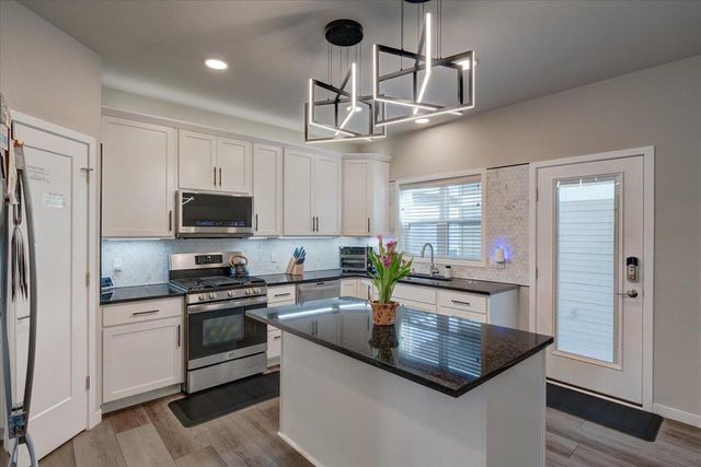 2818 Frisee Drive, Madison, WI 53711