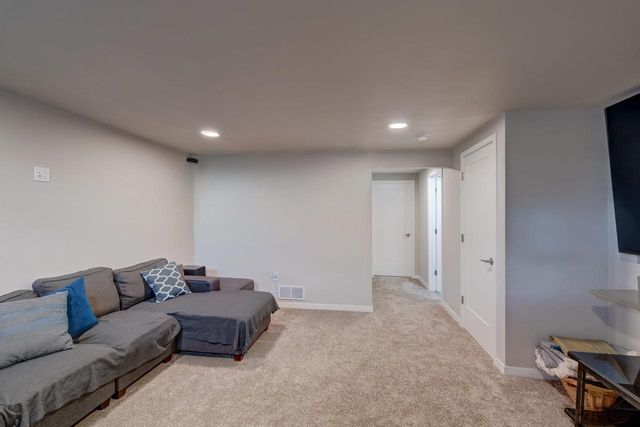 2818 Frisee Drive, Madison, WI 53711