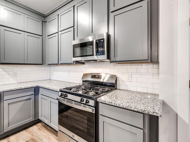 884 Stella Trail, Guthrie, OK 73044