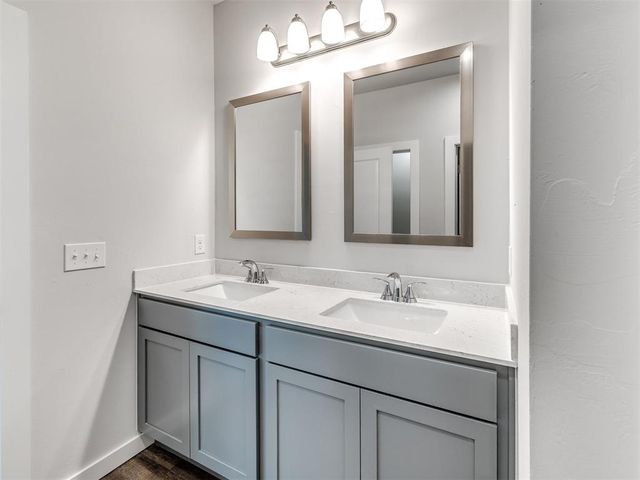 884 Stella Trail, Guthrie, OK 73044
