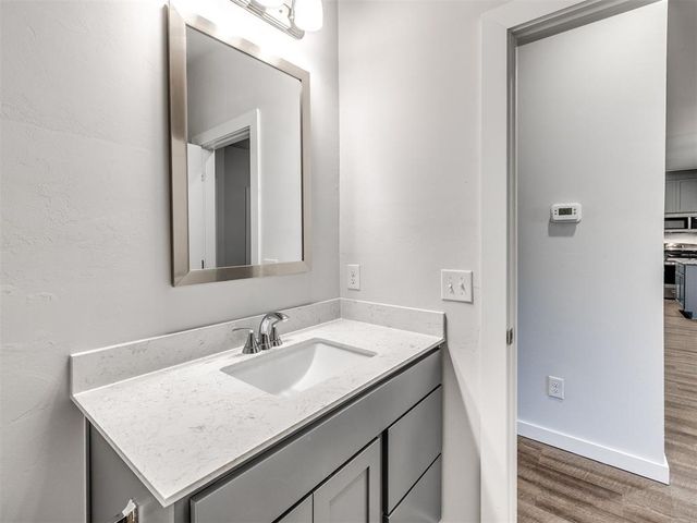 884 Stella Trail, Guthrie, OK 73044