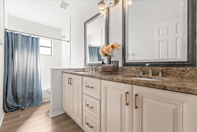 627 SEASCAPE AVENUE, Orlando, FL 32828