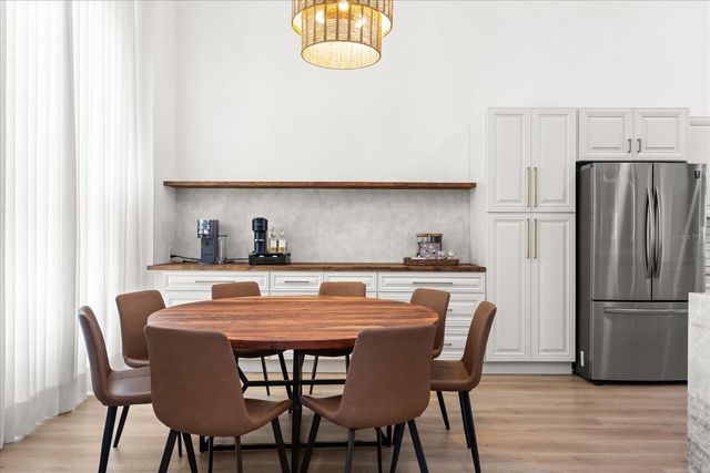 627 SEASCAPE AVENUE, Orlando, FL 32828