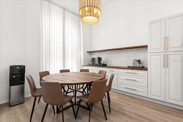 627 SEASCAPE AVENUE, Orlando, FL 32828