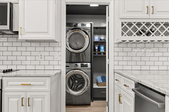 627 SEASCAPE AVENUE, Orlando, FL 32828