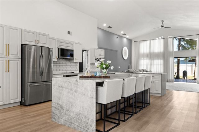 627 SEASCAPE AVENUE, Orlando, FL 32828