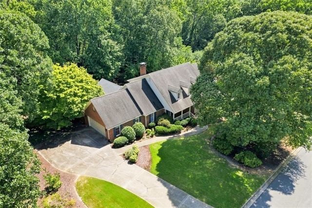 2170 Lullwater Court, Lawrenceville, GA 30043