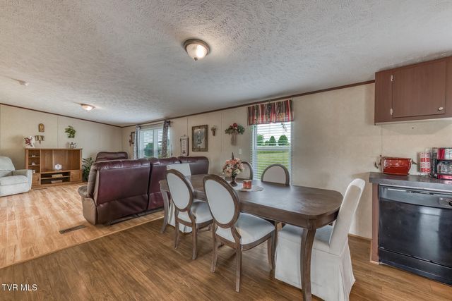 2069 Devault Bridge Road, Piney Flats, TN 37686