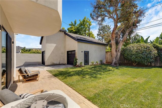 335 S Parish Place, Burbank, CA 91506