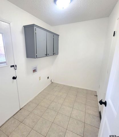 5314 Athens Dr, Tyler, TX 75703