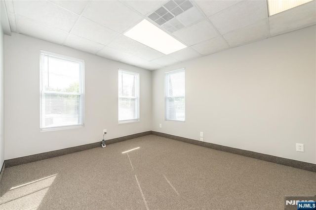 80 Main Street, Little Falls, NJ 07424