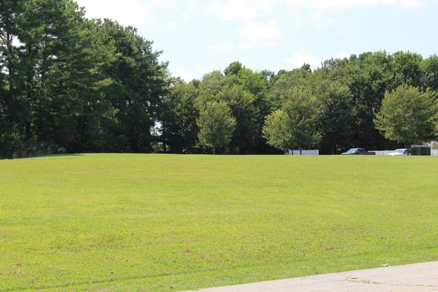 155 Expressway Dr, Manchester, TN 37355