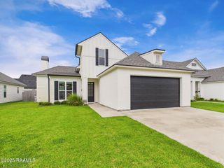 108 Easy Rock Landing Drive, Broussard, LA 70518