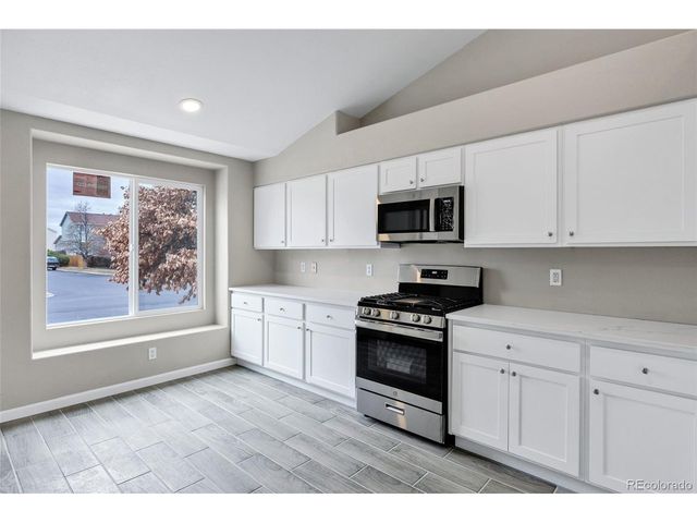 4852 Sea Eagle Dr, Colorado Springs, CO 80916