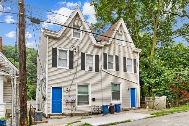 910 Smithton Ave, Marshall Shadeland, PA 15212