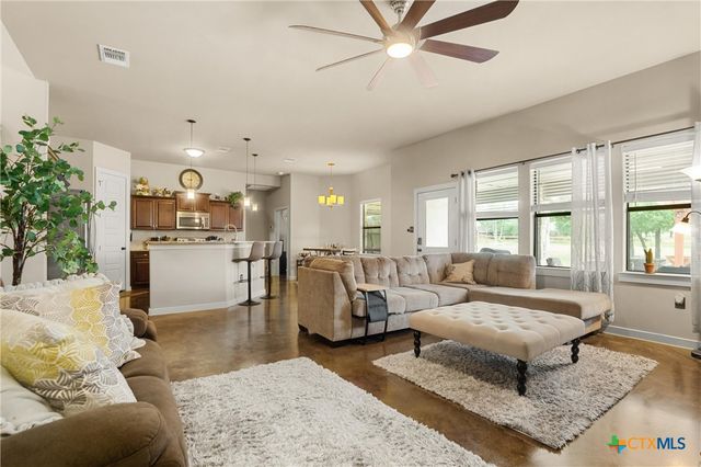 120 Fort Donelson Drive, Belton, TX 76513