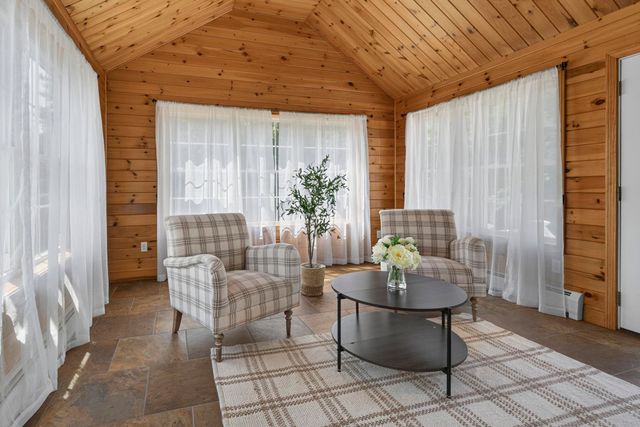9 Rae Brook Road, Hooksett, NH 03106