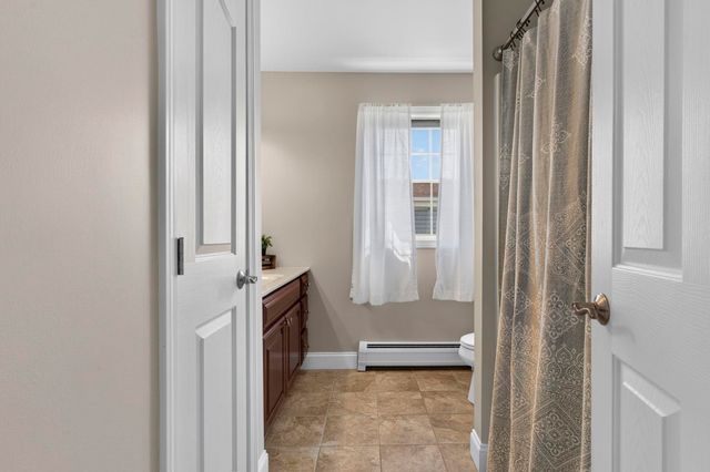 9 Rae Brook Road, Hooksett, NH 03106
